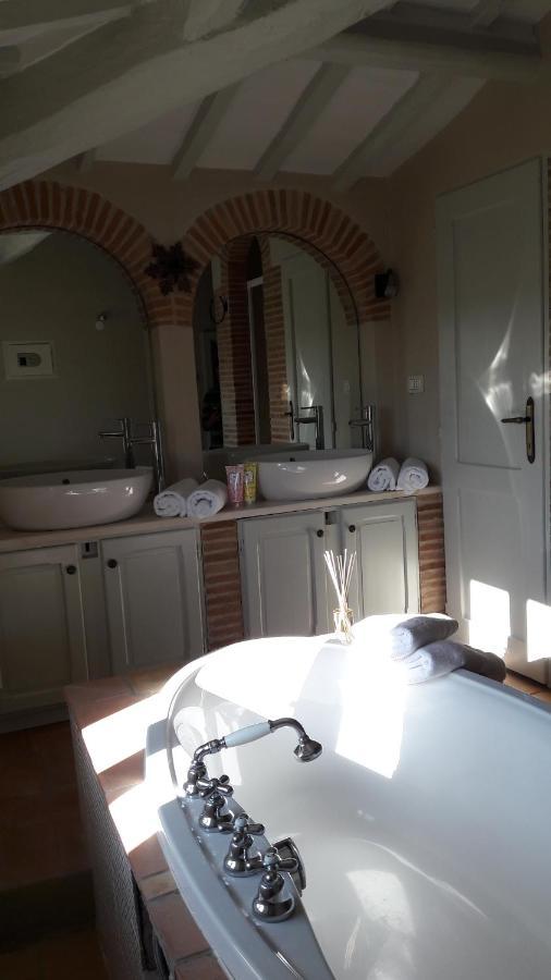 Castello delle Forme B&B Cum Grano Salis المظهر الخارجي الصورة